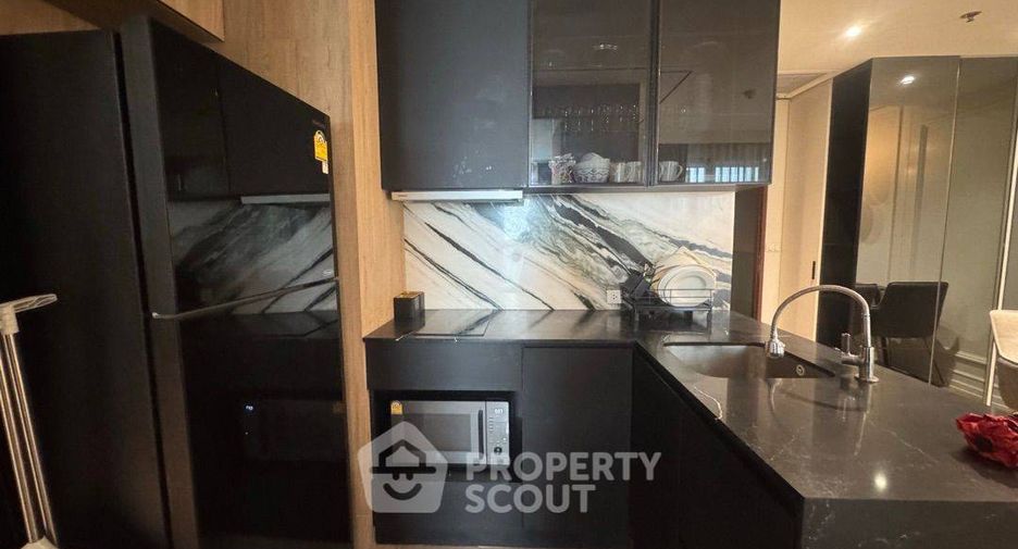 For rent 2 bedrooms condo in Watthana, Bangkok