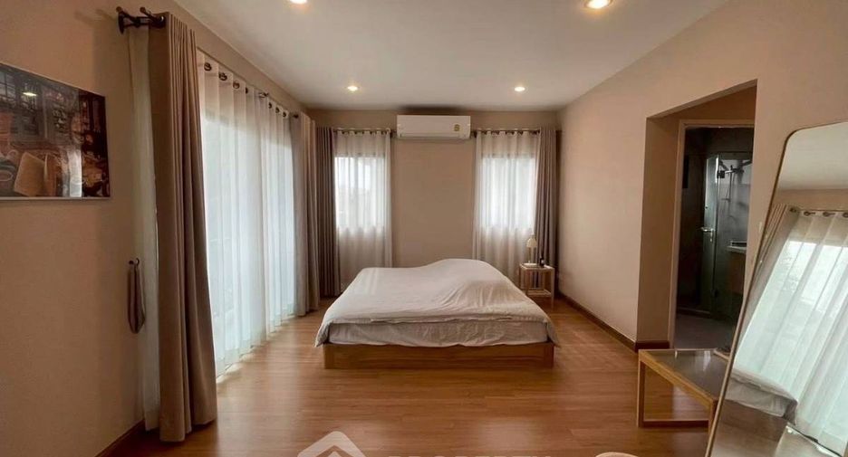 For rent 3 bedrooms house in Prawet, Bangkok