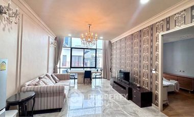 For rent 2 bedrooms condo in Huai Khwang, Bangkok
