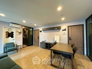For rent 3 bedrooms condo in Phra Khanong, Bangkok