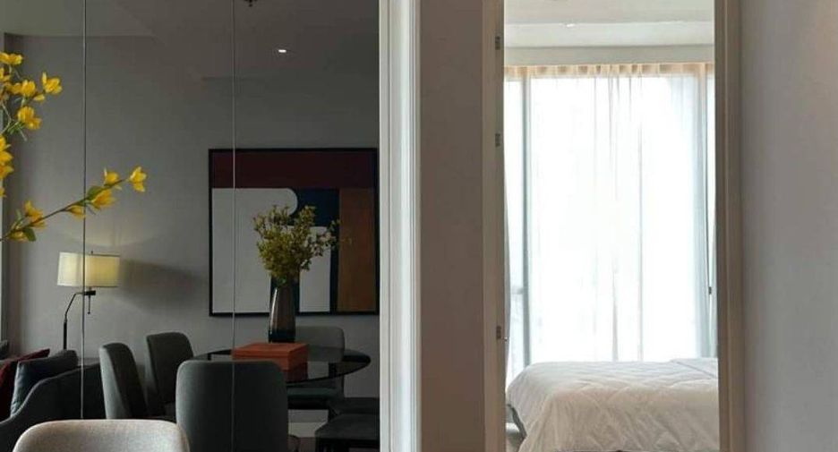 For rent 2 bedrooms condo in Watthana, Bangkok