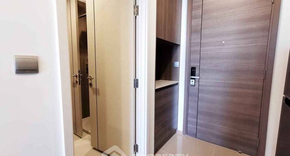 For rent 1 bed condo in Phaya Thai, Bangkok