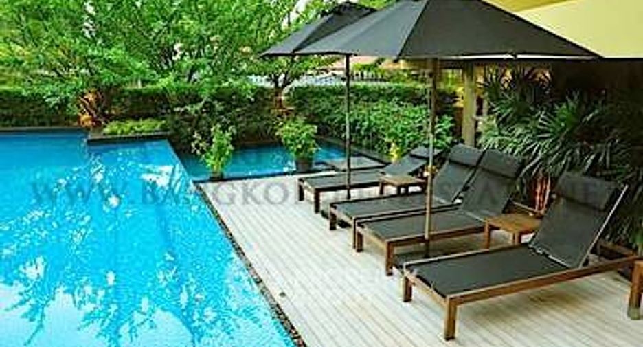 For rent 2 bedrooms condo in Watthana, Bangkok