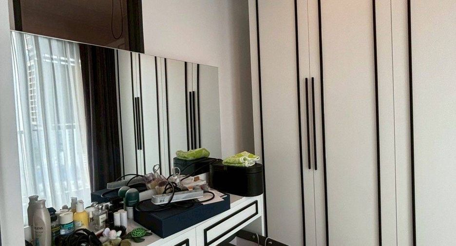 For rent 1 bed condo in Pathum Wan, Bangkok