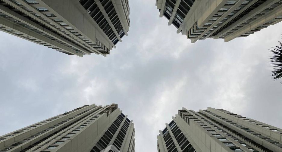 For rent 1 bed condo in Huai Khwang, Bangkok