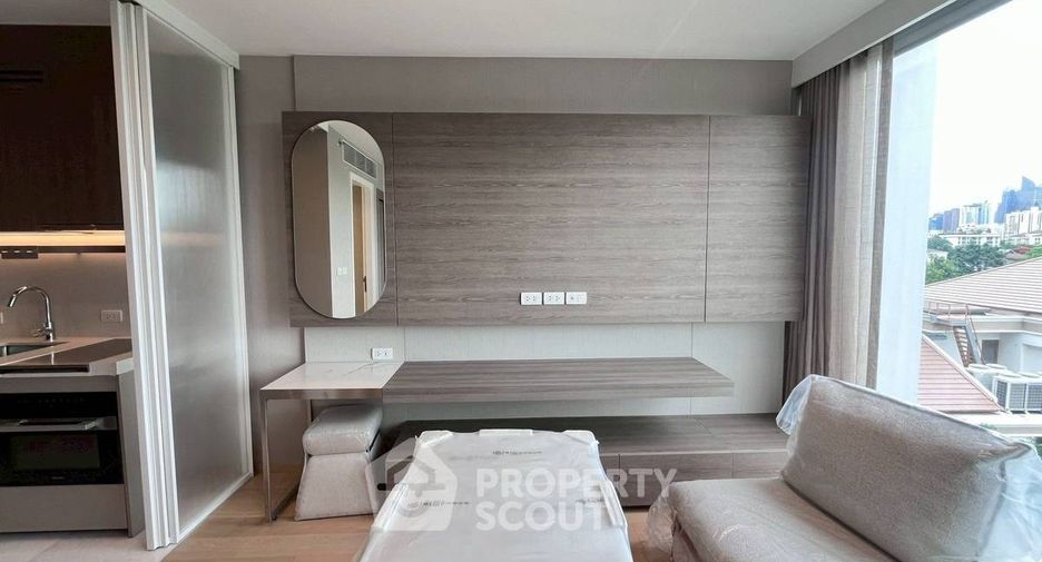 For rent 1 bed condo in Watthana, Bangkok