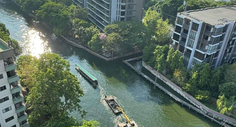 For rent 2 bedrooms condo in Suan Luang, Bangkok
