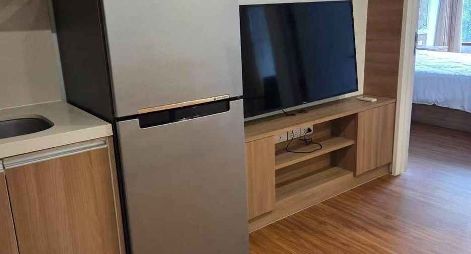 For rent 1 bed condo in Sathon, Bangkok