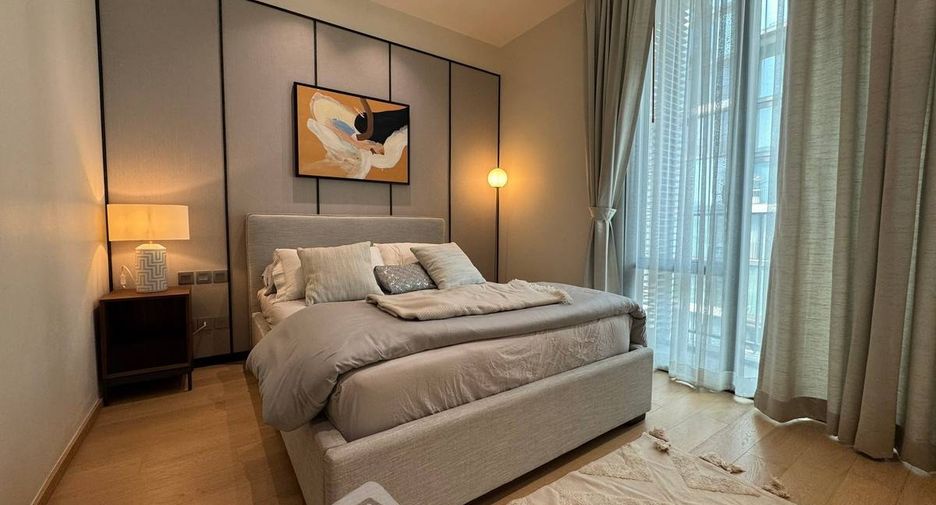 For rent 2 bedrooms condo in Pathum Wan, Bangkok