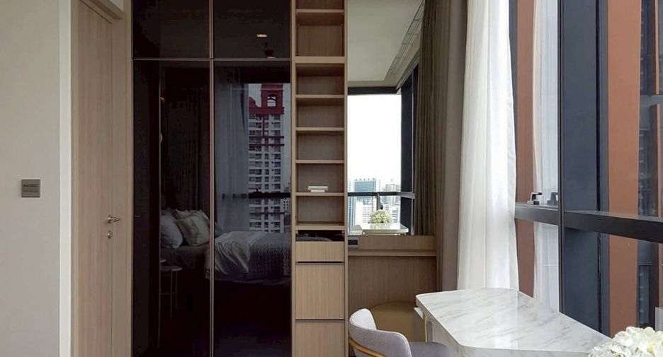 Condo en alquiler de 2 habitaciones en Pathum Wan, Bangkok