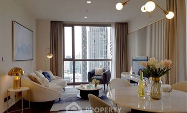 Condo en alquiler de 2 habitaciones en Pathum Wan, Bangkok