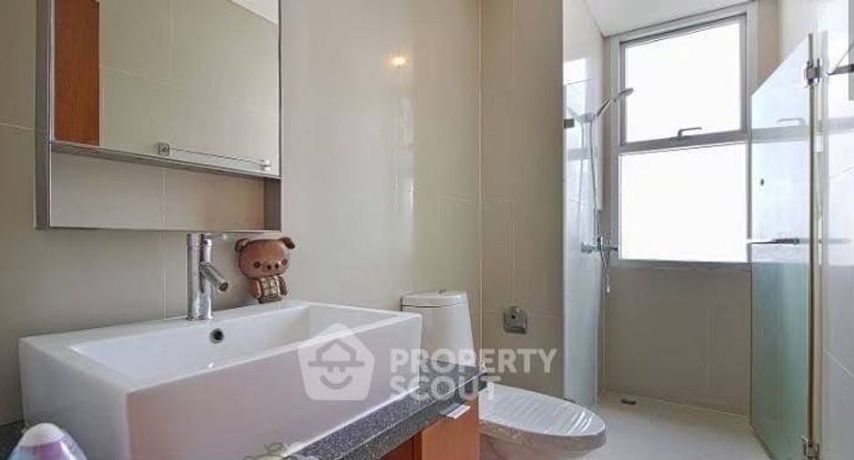 For rent 1 bed condo in Khlong San, Bangkok