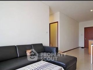 Wohnung zur Miete mit 1 Zimmer in Khlong San, Bangkok