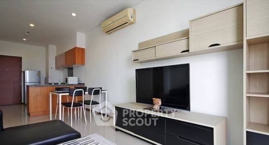For rent 1 bed condo in Khlong San, Bangkok