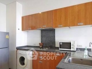 Wohnung zur Miete mit 1 Zimmer in Khlong San, Bangkok
