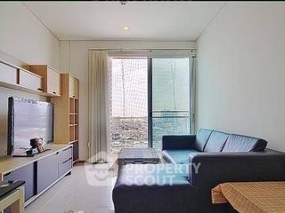 Wohnung zur Miete mit 1 Zimmer in Khlong San, Bangkok