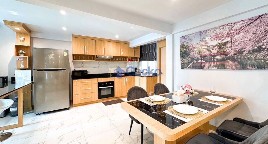 For sale 4 bedrooms house in Bang Lamung, Chonburi