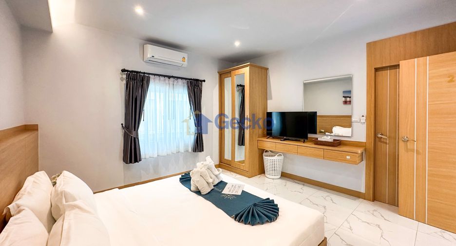 For sale 4 bedrooms house in Bang Lamung, Chonburi