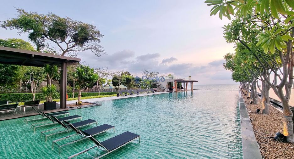 For sale 2 bedrooms condo in Jomtien, Pattaya