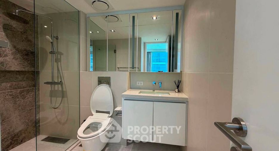 For rent 1 bed condo in Watthana, Bangkok
