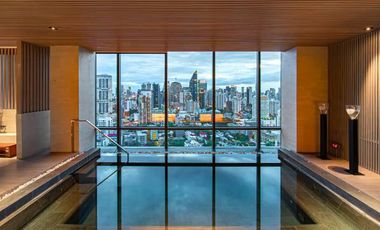 For rent 2 bedrooms condo in Watthana, Bangkok