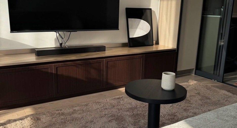 For rent 1 bed condo in Huai Khwang, Bangkok