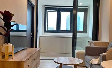 For rent 1 bed condo in Huai Khwang, Bangkok