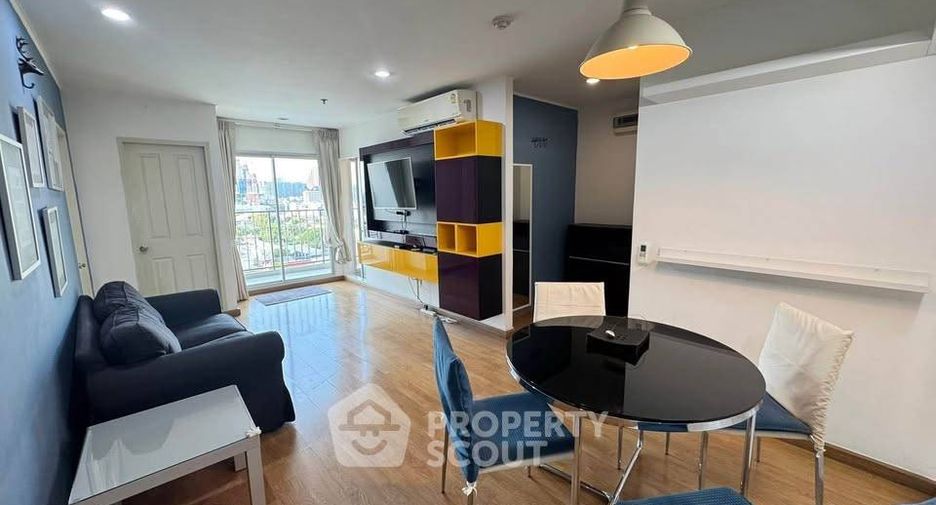For rent 2 bedrooms condo in Phaya Thai, Bangkok
