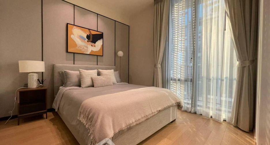 For rent 2 bedrooms condo in Pathum Wan, Bangkok