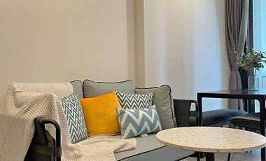 For rent 1 bed condo in Huai Khwang, Bangkok