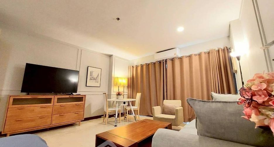 Condo en alquiler de 1 habitaciones en Bang Lamung, Chonburi