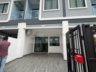 For sale 2 bedrooms townhouse in Bang Lamung, Chonburi