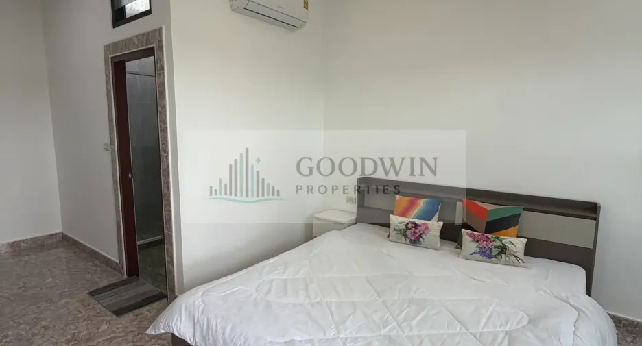For sale 2 bedrooms townhouse in Jomtien, Pattaya