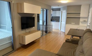 For rent 2 bedrooms condo in Yan Nawa, Bangkok
