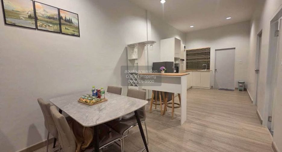 For rent 2 bedrooms townhouse in Bang Lamung, Chonburi