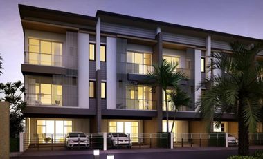 For rent 3 bedrooms townhouse in Prawet, Bangkok