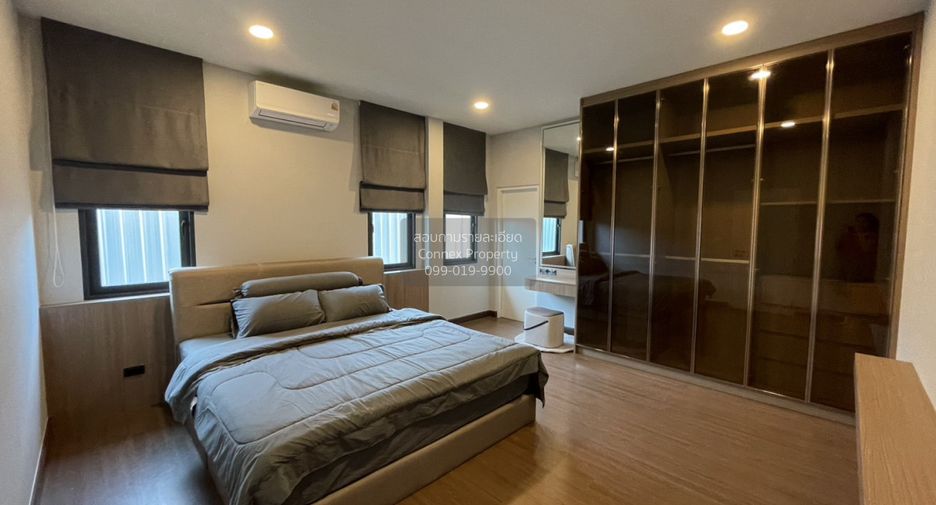 Casa en alquiler de 4 habitaciones en Bang Phli, Samut Prakan