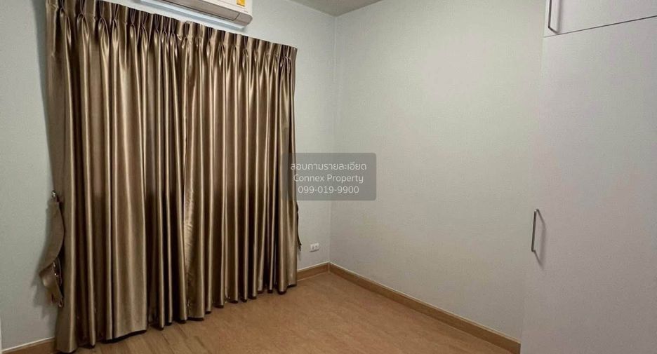 For rent 3 bedrooms townhouse in Bang Phli, Samut Prakan