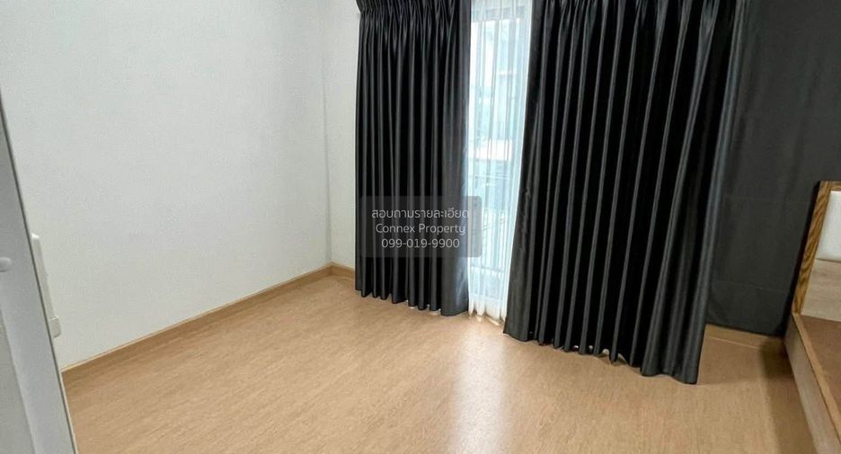 For rent 3 bedrooms townhouse in Bang Phli, Samut Prakan