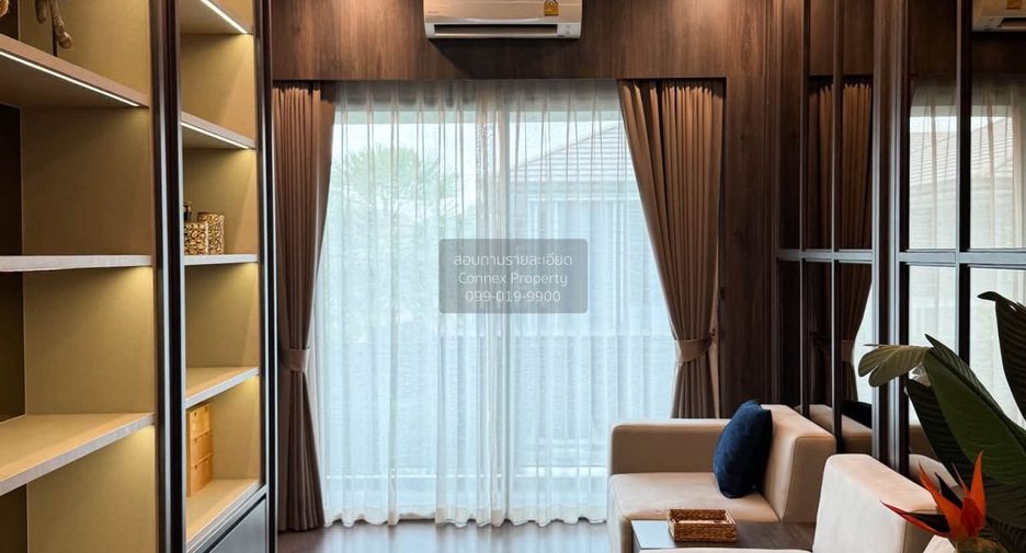 For rent 4 bedrooms house in Bang Kapi, Bangkok