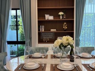 Haus zur Miete mit 4 Zimmer in Saphan Sung, Bangkok