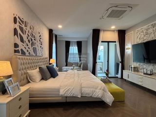Haus zur Miete mit 4 Zimmer in Saphan Sung, Bangkok