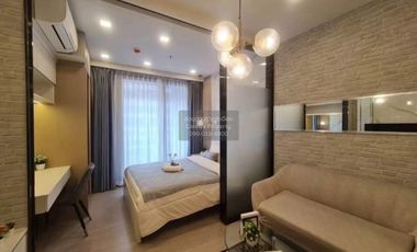 Condo en alquiler de 1 habitaciones en Huai Khwang, Bangkok