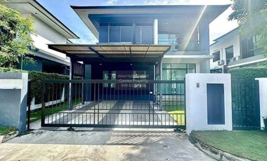 For rent 4 bedrooms house in Bang Kapi, Bangkok