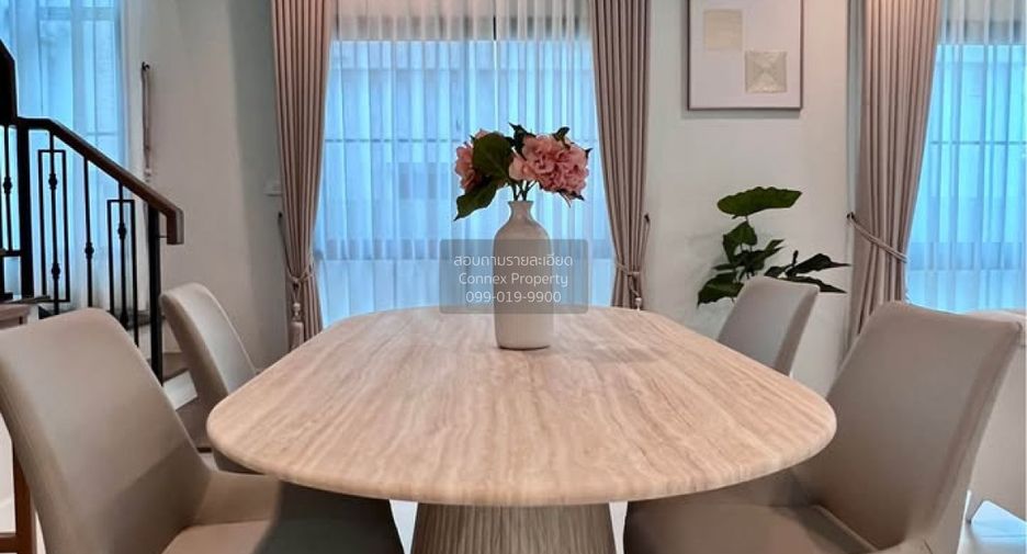 Haus zur Miete mit 4 Zimmer in Mueang Phuket, Phuket