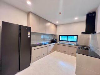 Haus zur Miete mit 4 Zimmer in Mueang Phuket, Phuket