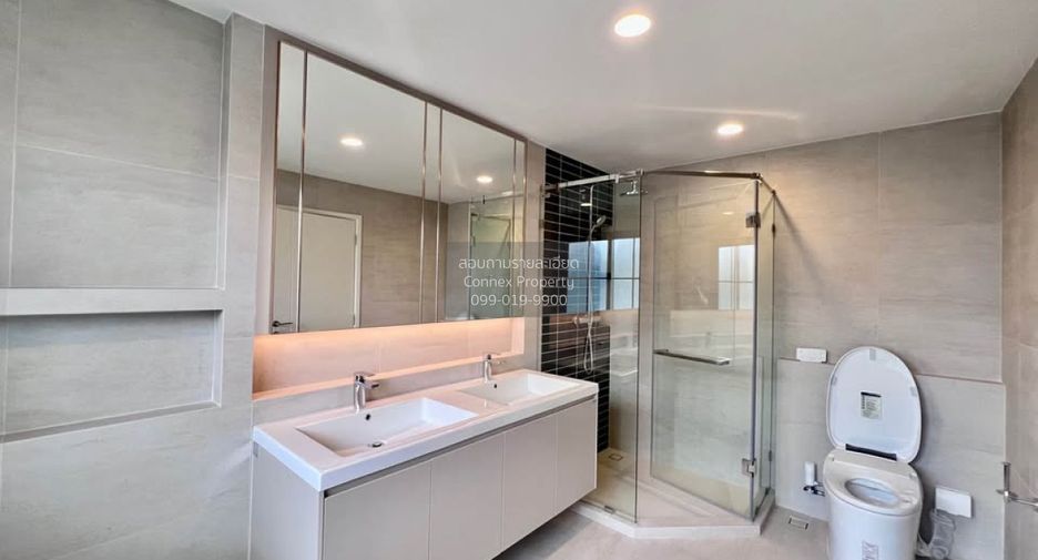 Haus zur Miete mit 4 Zimmer in Mueang Phuket, Phuket