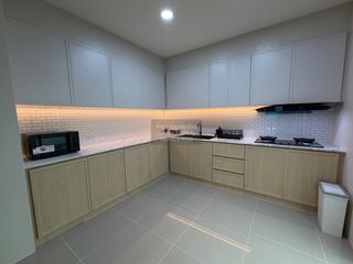 For rent 3 bedrooms townhouse in Bang Phli, Samut Prakan