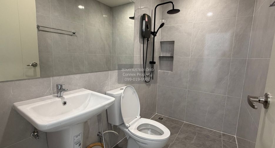 For rent 3 bedrooms townhouse in Bang Phli, Samut Prakan