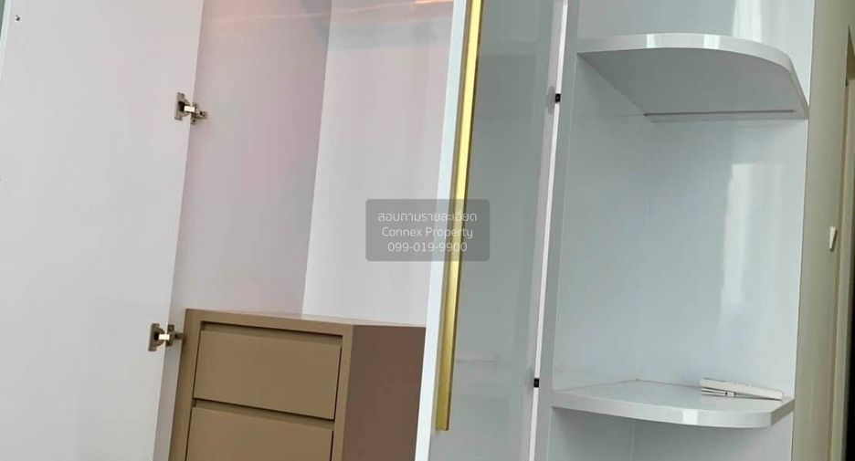 For rent 3 bedrooms townhouse in Bang Phli, Samut Prakan